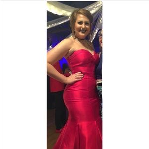 Red Prom/Formal Dress Corset Back Strapless